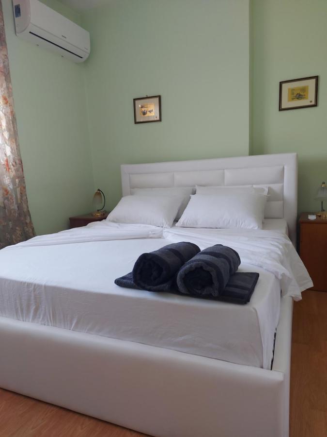 Geni Apartment Korce Esterno foto